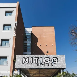 4* Hotel Ramada Encore Bologna-hotel&natural